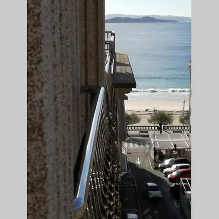 Sanxenxo, 30 Metros Playa, Centrico. アパート